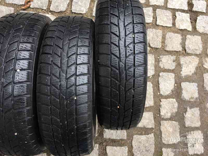 145 60 13 R13 zimní pneumatiky Hankook - foto 3