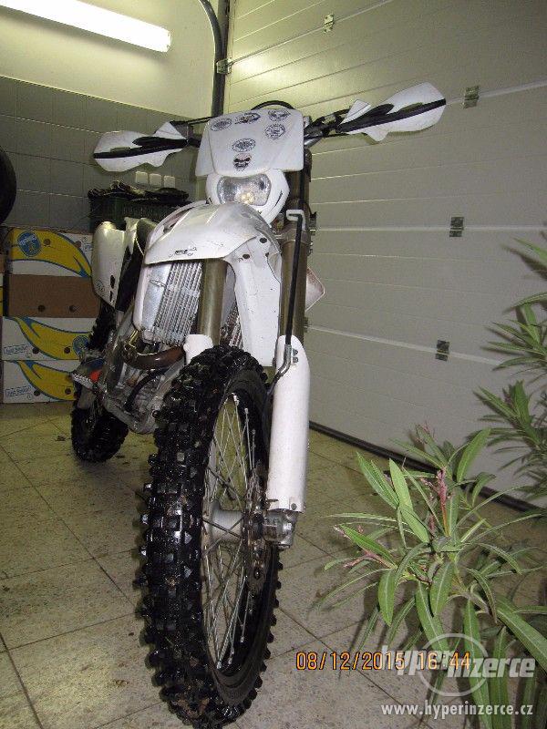 YAMAHA WR 450 F - foto 6