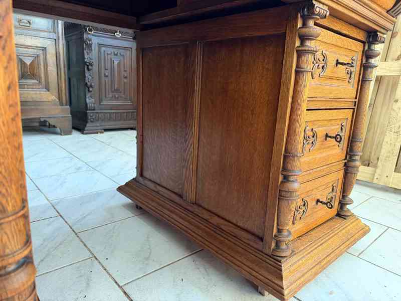 Starožitný pracovní stůl Henri II.  - foto 9