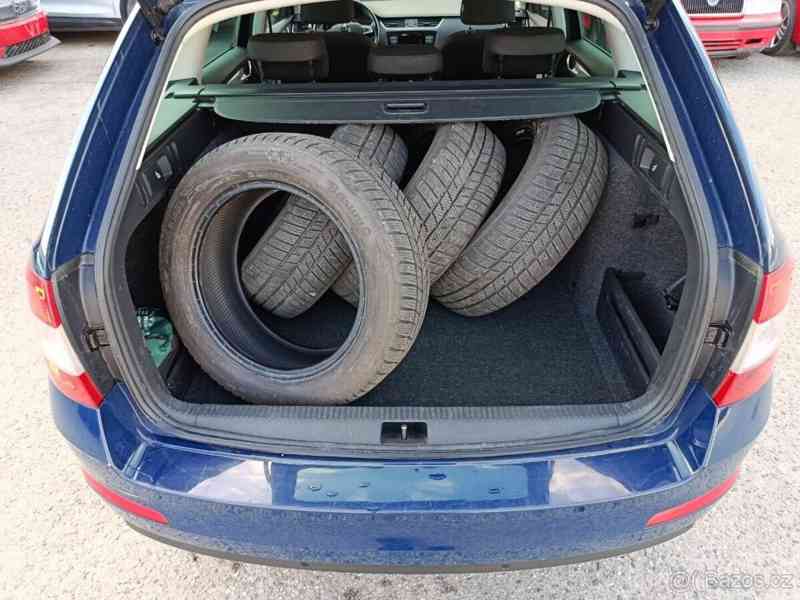Škoda Octavia 2,0   III TDI - foto 3