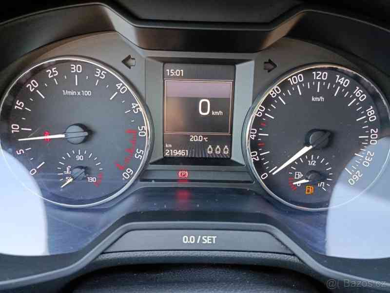 Škoda Octavia 2,0   III TDI - foto 9