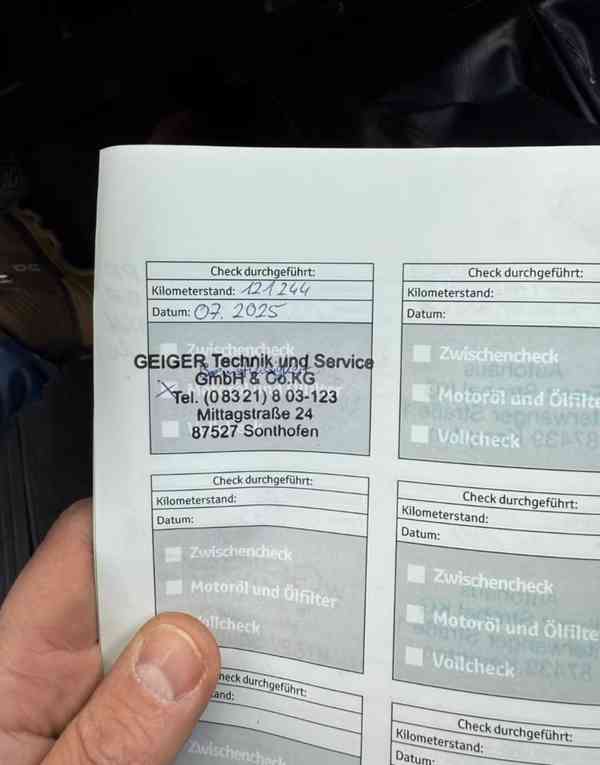 Toyota Hilux 2,5 D4-D Double Cab Life 4x4 106kw - foto 13