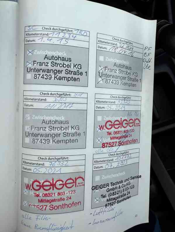 Toyota Hilux 2,5 D4-D Double Cab Life 4x4 106kw - foto 12