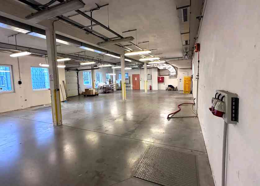 Pronájem haly Brno 173m2 - foto 2