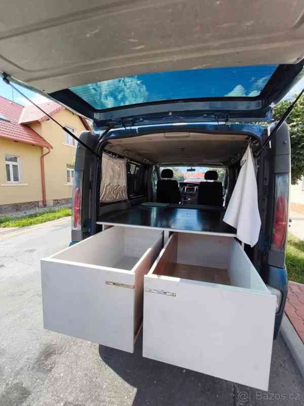 Opel Vivaro 1,9   Obytné auto - foto 12