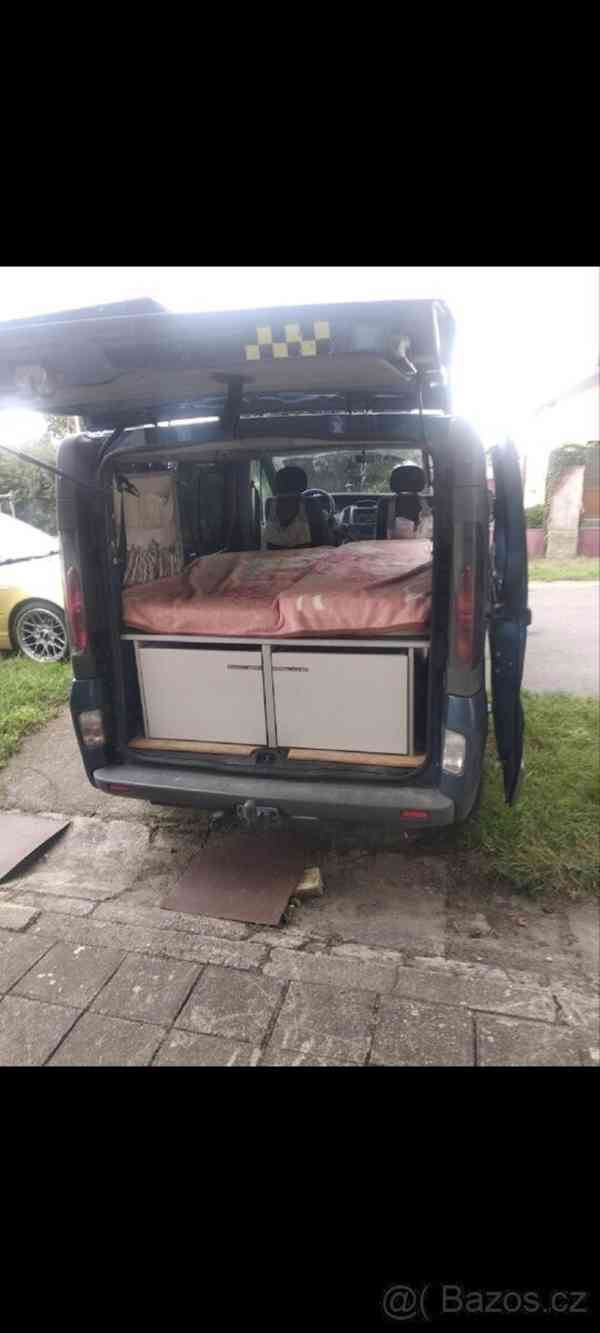 Opel Vivaro 1,9   Obytné auto - foto 8