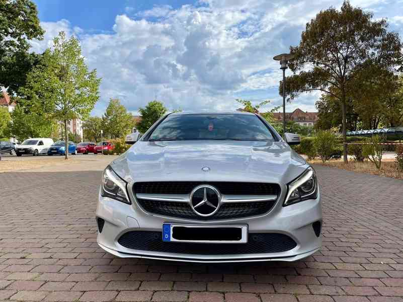 Mercedes-Benz CLA 200d Shooting Brake -AMG Line 100kw - foto 10