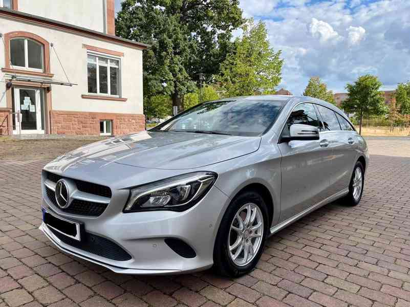 Mercedes-Benz CLA 200d Shooting Brake -AMG Line 100kw - foto 7