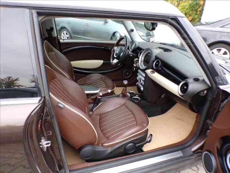 Mini Cooper S 1,6 i 128KW CLUBMAN - foto 10