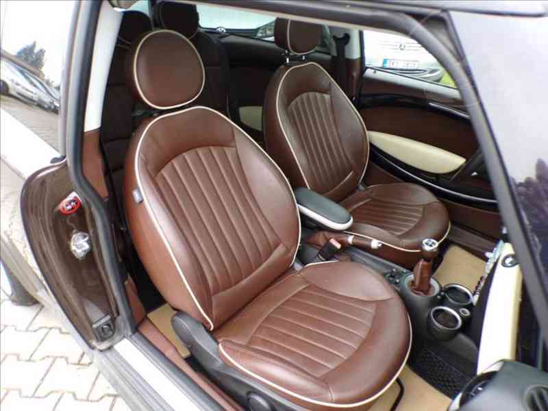 Mini Cooper S 1,6 i 128KW CLUBMAN - foto 11