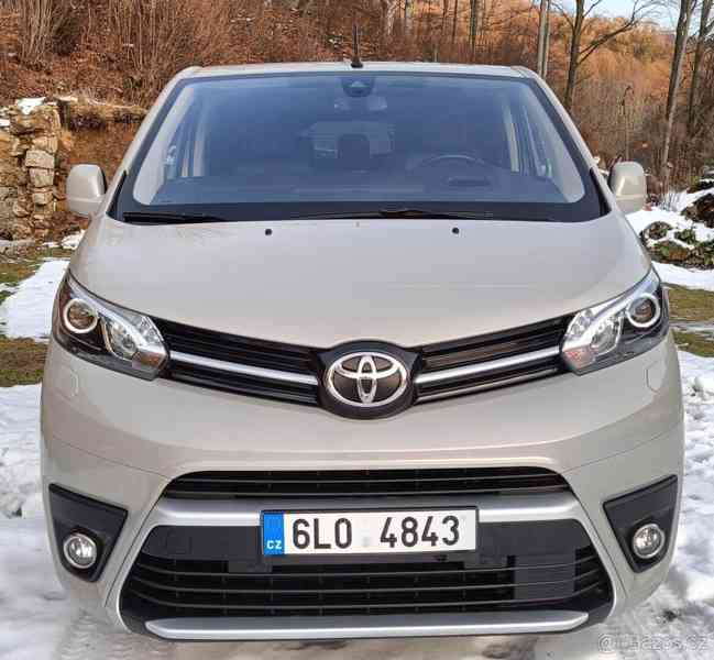 Toyota ProAce 2,0 D-4D 180k VIP L1  8-AT Xenony Kůže Panoram - foto 20