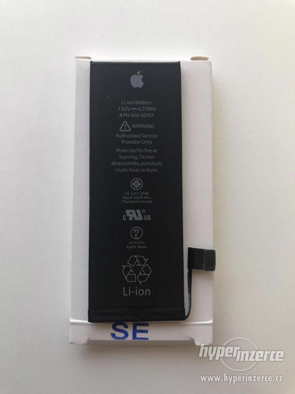 Prodám novou baterie pro Apple iPhone SE - foto 1