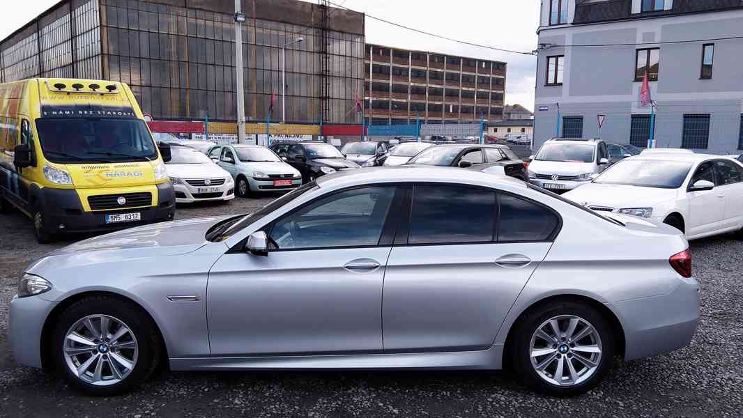 BMW 530d xDrive M-Packet ČR 1 majitel 228kw DPH - foto 12