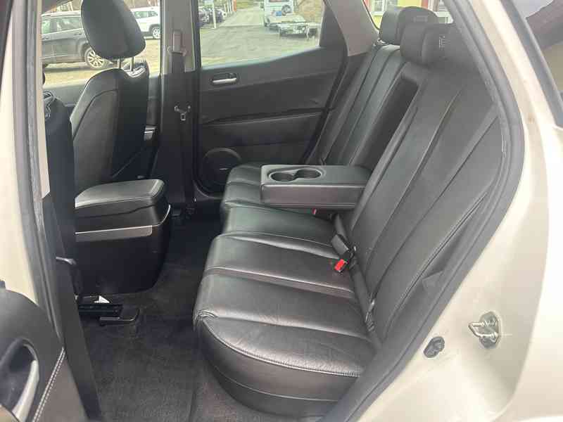 Mazda CX-7 2.3 DISI 191kW/4x4/ČR/Výhřev - foto 14