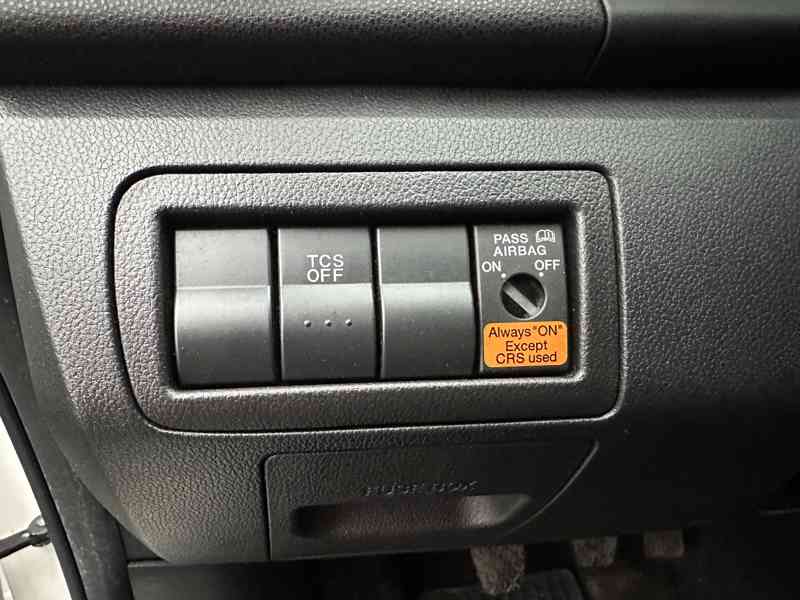 Mazda CX-7 2.3 DISI 191kW/4x4/ČR/Výhřev - foto 22