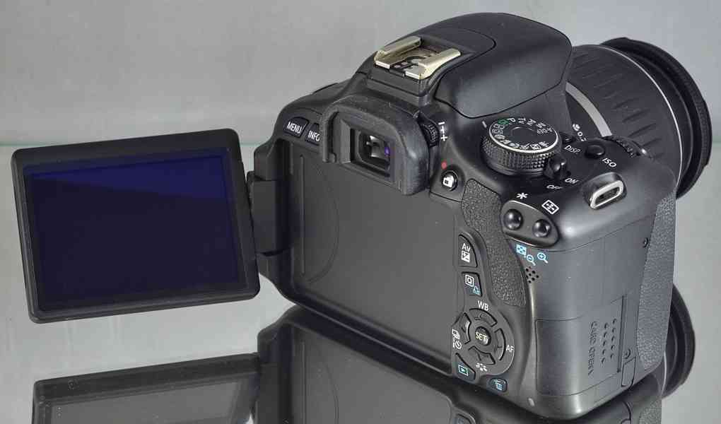 Canon EOS 600D + Objektiv EFS 18-55mm  7000 Exp. - foto 6