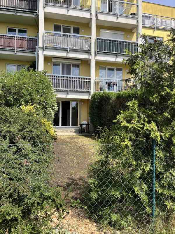 Pronájem bytu 1+kk 38 m² - foto 7
