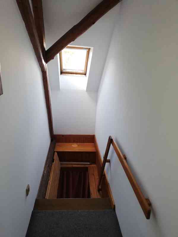  Pochvalov - Rodinný dům s pozemkem 655 m2 - foto 29