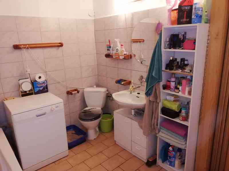  Pochvalov - Rodinný dům s pozemkem 655 m2 - foto 20