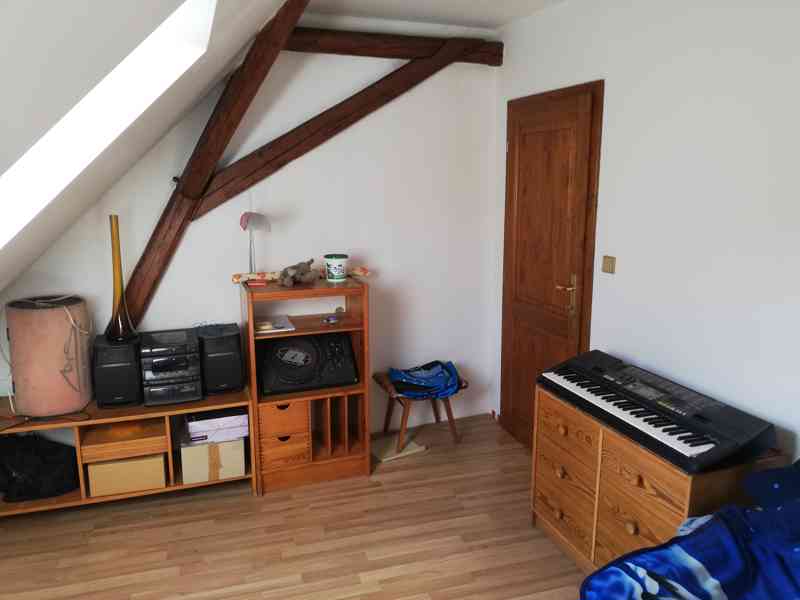  Pochvalov - Rodinný dům s pozemkem 655 m2 - foto 28