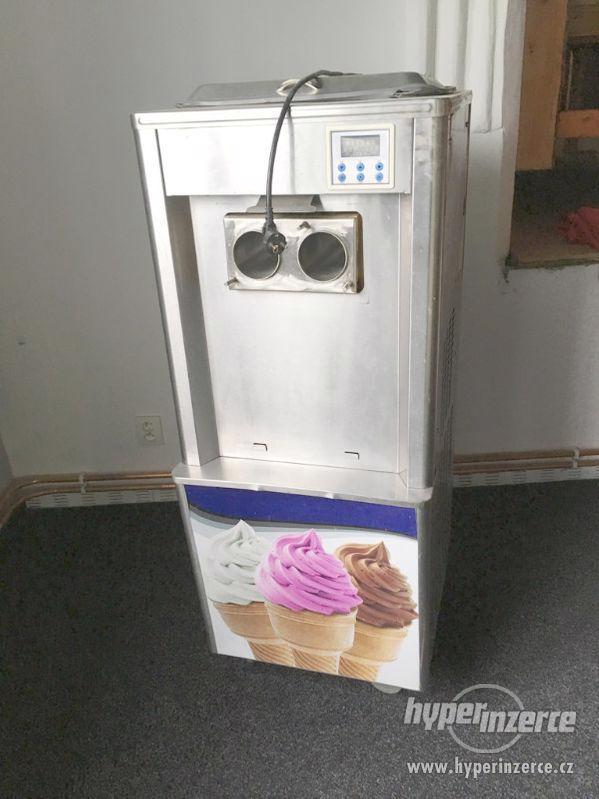 Zmrzlinový stroj s nášlehem BQ332N - foto 4