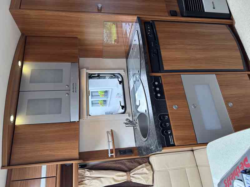 Dethleffs Nomad 500 DB 2011, MOVER+STAN+PODLAHOVÉ TOPENÍ+TV - foto 11