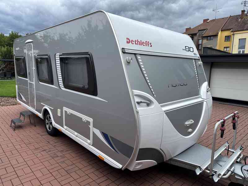 Dethleffs Nomad 500 DB 2011, MOVER+STAN+PODLAHOVÉ TOPENÍ+TV