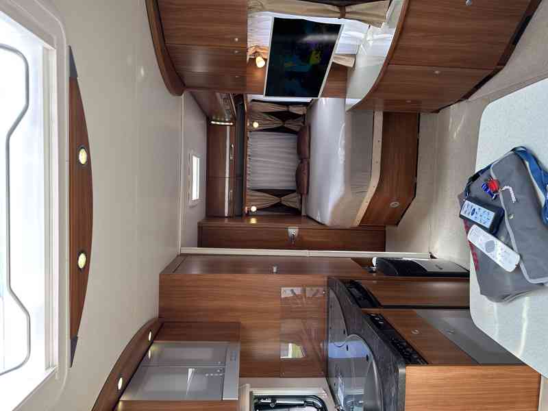 Dethleffs Nomad 500 DB 2011, MOVER+STAN+PODLAHOVÉ TOPENÍ+TV - foto 5