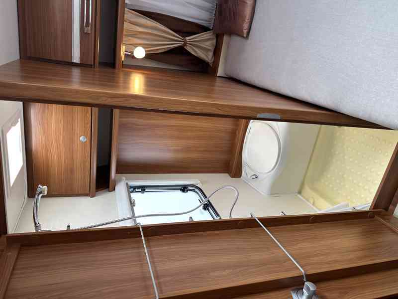 Dethleffs Nomad 500 DB 2011, MOVER+STAN+PODLAHOVÉ TOPENÍ+TV - foto 10