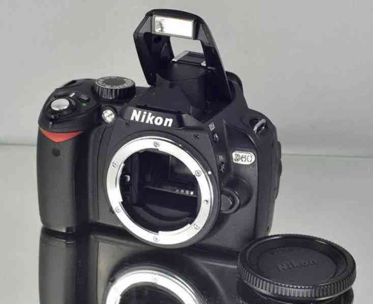 Nikon D60 ** DX zrcadlovka, 10,2MPix CCD ** 👍TOP 12800 Exp. - foto 4
