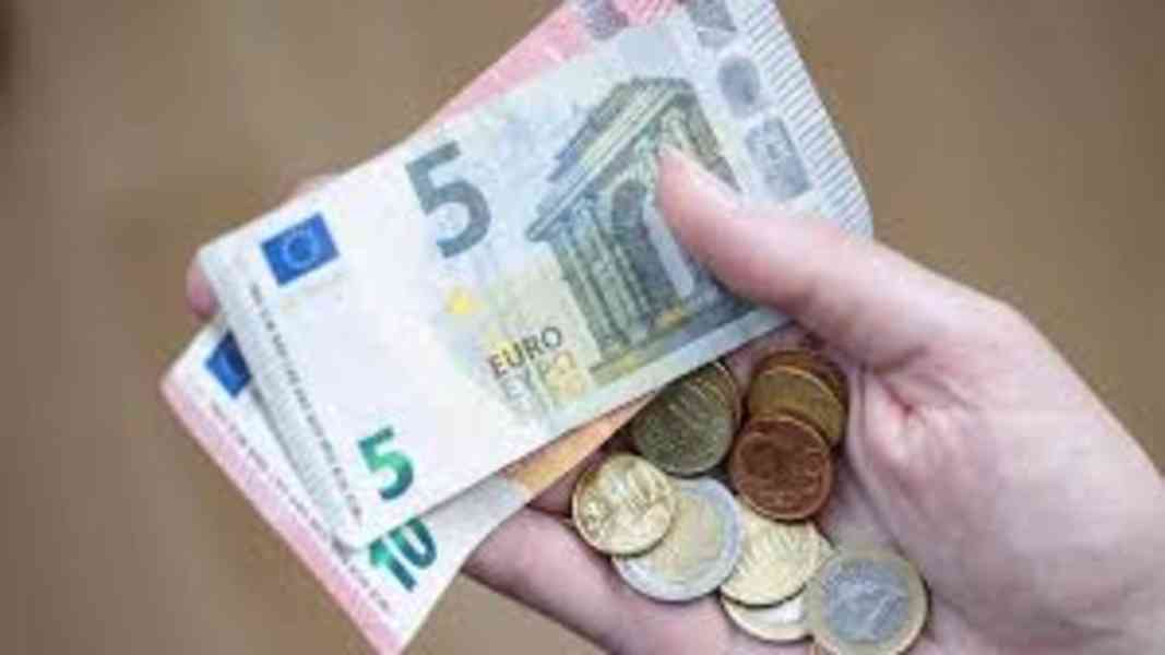 Dlužíte si příliš mnoho? Převyšuje vaše měsíční splátka již 