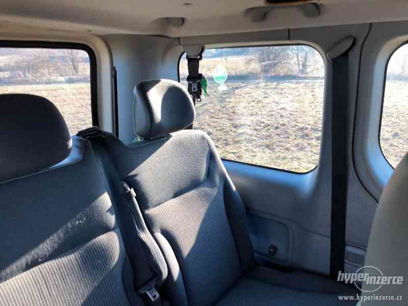 Opel Vivaro 8-MIST 1.9 tdci rv: 2006 - foto 14