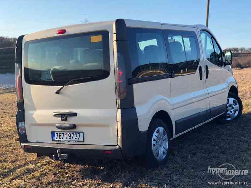 Opel Vivaro 8-MIST 1.9 tdci rv: 2006 - foto 22