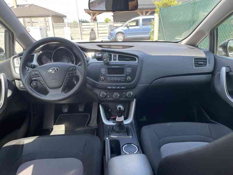 Kia Ceed Sportswagon 1,6 GRDi - foto 7