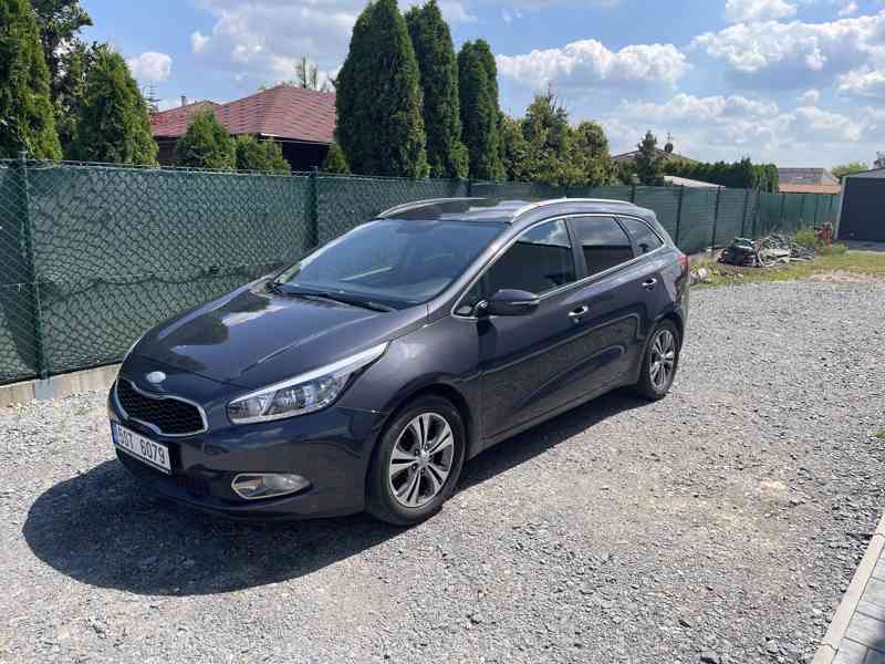 Kia Ceed Sportswagon 1,6 GRDi - foto 2