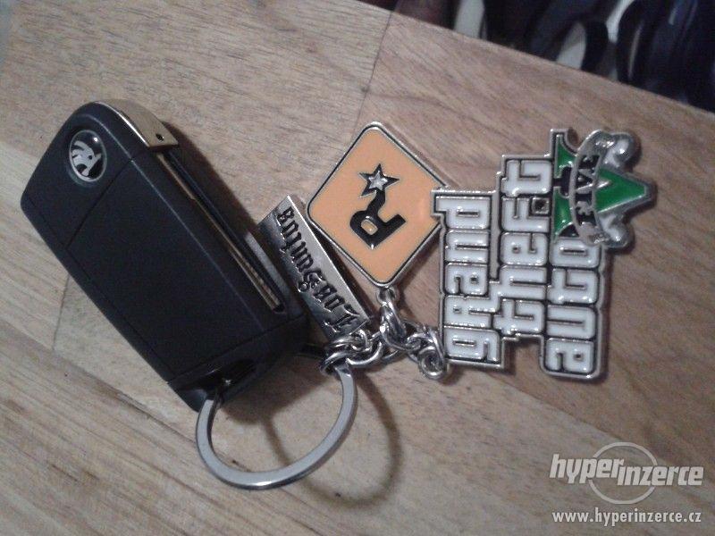 Přívěšek na klíče GTA (Grand Theft Auto) - foto 2
