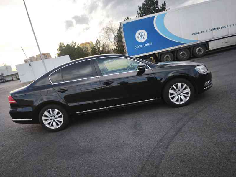 Volkswagen Passat B7, 2.0 TDi,103 kW,Comfortline,ČR,2.majiel - foto 2