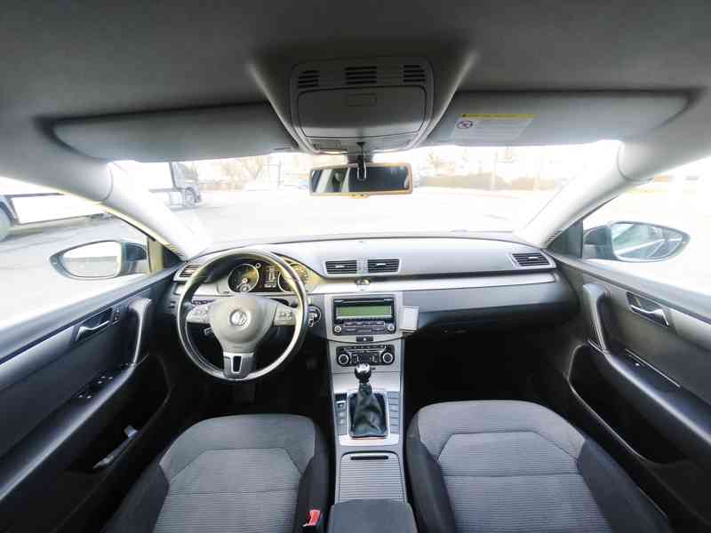 Volkswagen Passat B7, 2.0 TDi,103 kW,Comfortline,ČR,2.majiel - foto 11