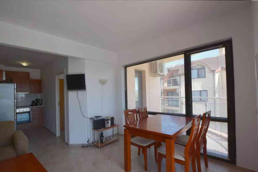 PROSTORNÝ APARTMÁN 3+kk (90 m²) - foto 3