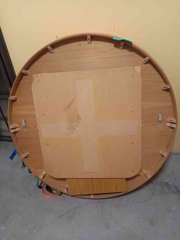 Kulatý stůl rozkládací masivní  - foto 4