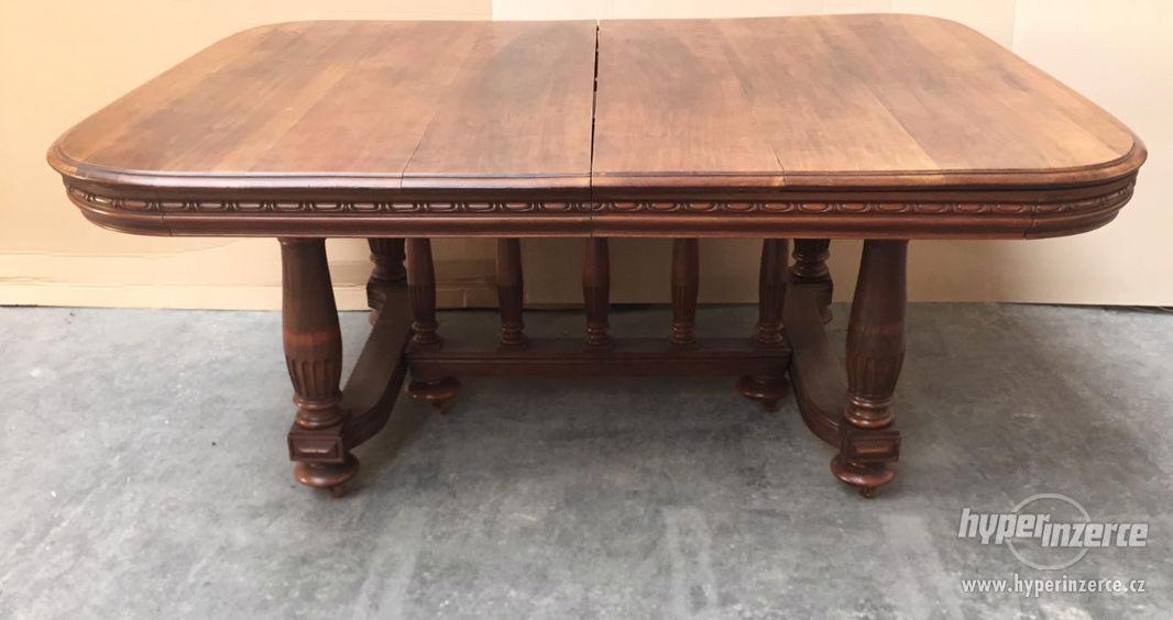 Starožitný jídelní stůl - foto 2