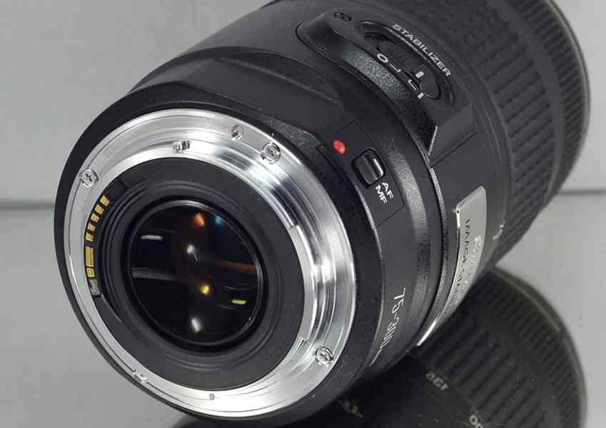 Canon EF 75-300mm f/4-5.6 IS USM *full-frame *UV - foto 5