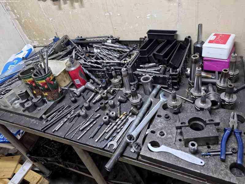 CNC vertikální obráběcí centrum MIKRON VCP 800W Duro - foto 7