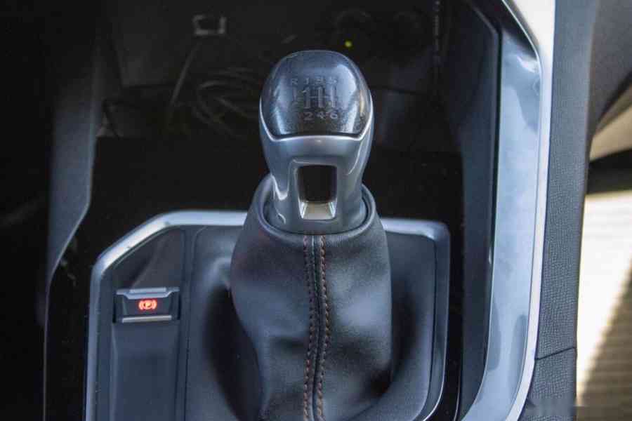 Peugeot 3008 1.2 PureTech Access - foto 20