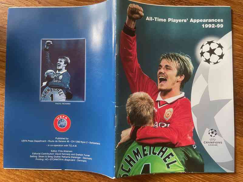 programy, vstupenky a podpisy hráčů - foto 14