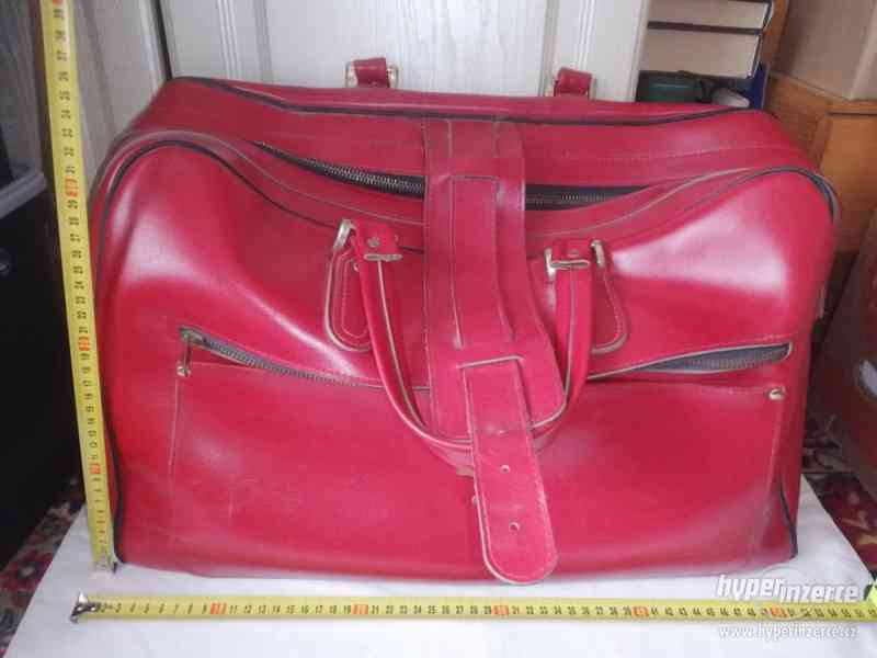 Červená taška - koženka - červený materiál - foto 1