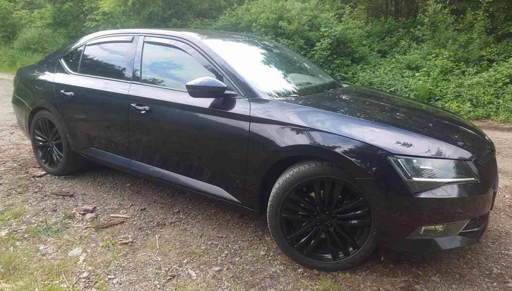 ŠKODA Superb  3   2,0 TDi - DSG - foto 9