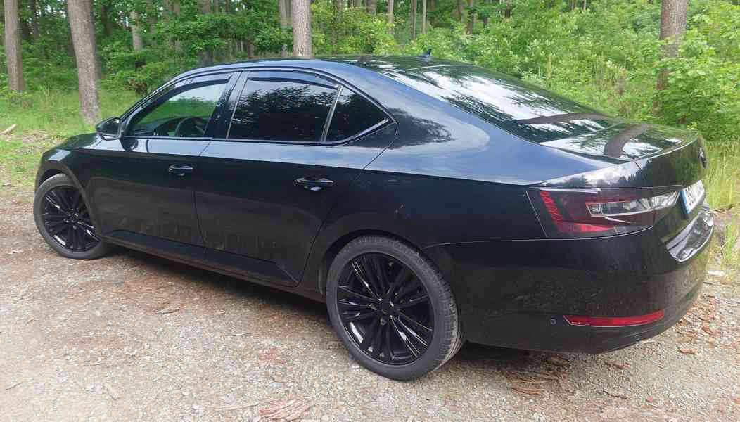 ŠKODA Superb  3   2,0 TDi - DSG - foto 4