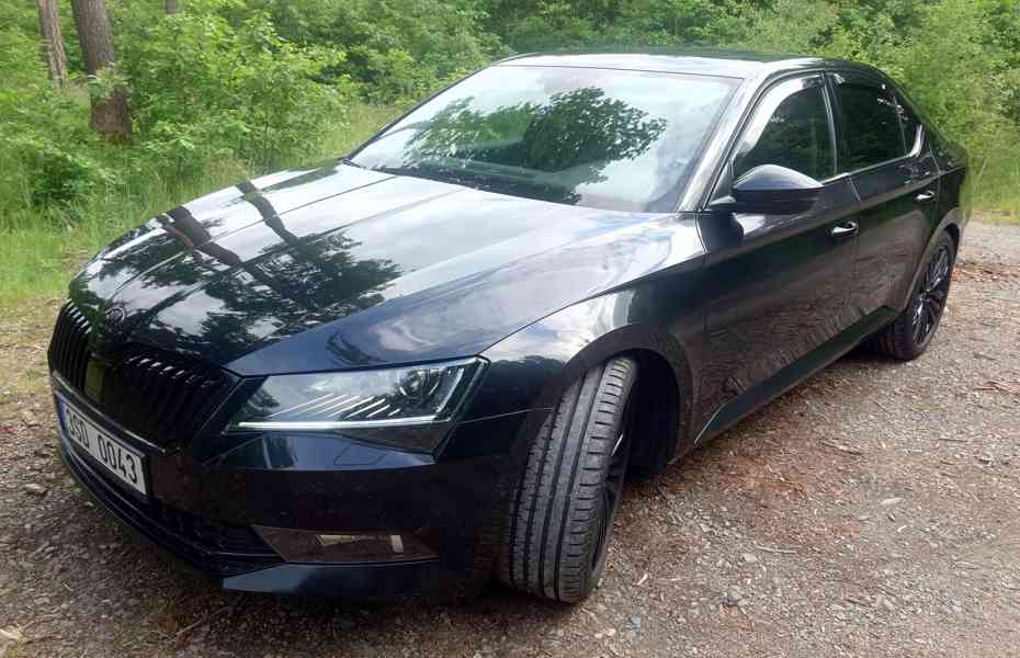 ŠKODA Superb  3   2,0 TDi - DSG - foto 2