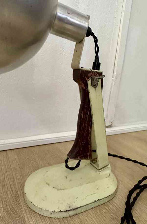 STARÁ elektrická lampa ocel lak dřevo asi lékařská TOP!!! - foto 3